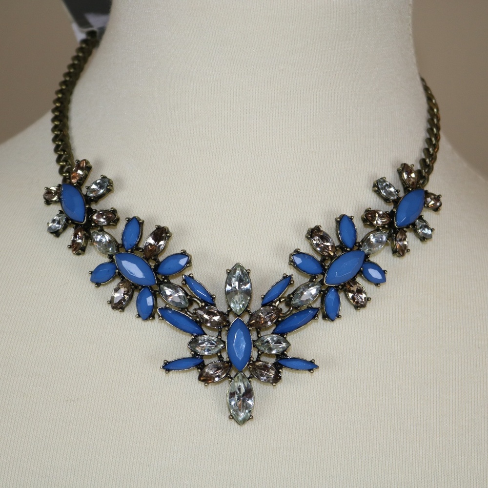 NWT Sugarfix Blue and Diamond Choker Necklace